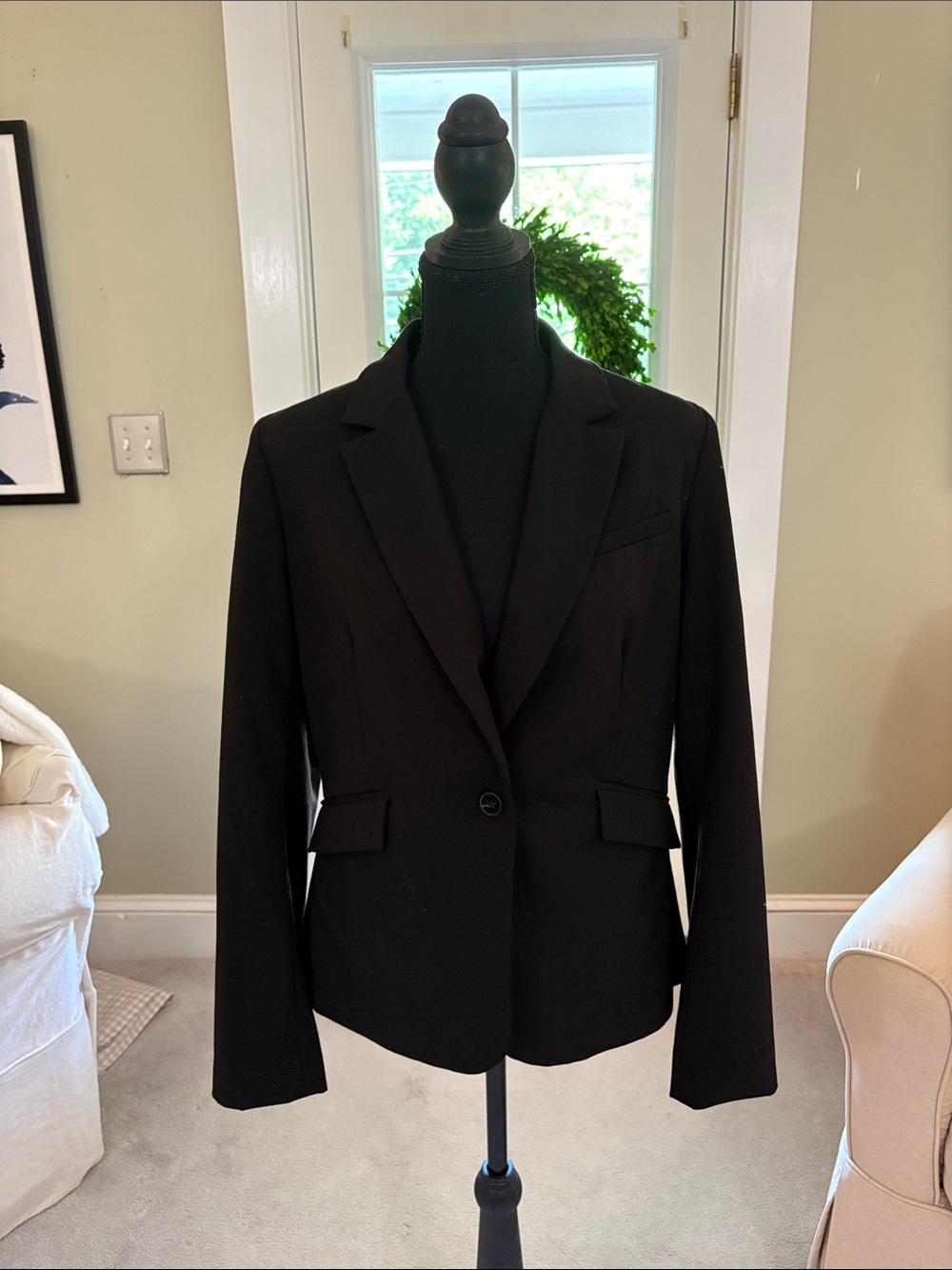 Dalia Black Tailored Women's Blazer - Single-Button
